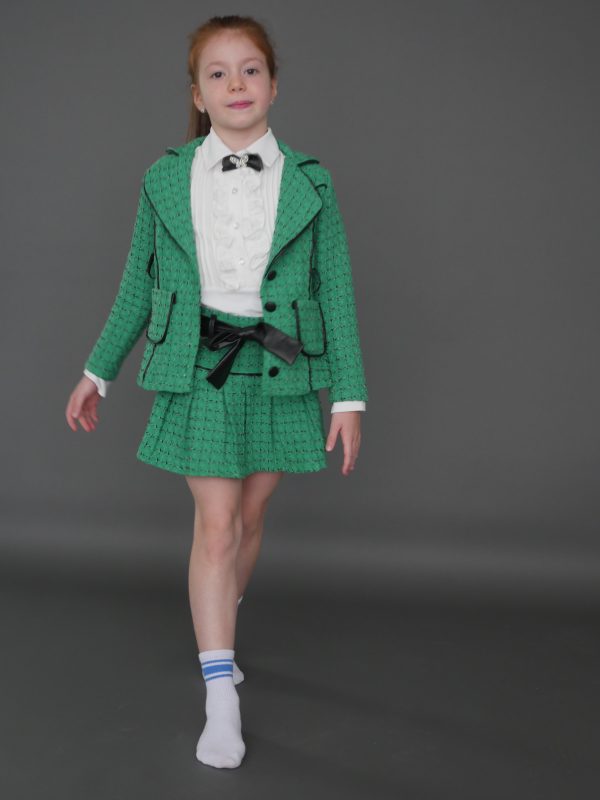 Dara Demirova - Image 14