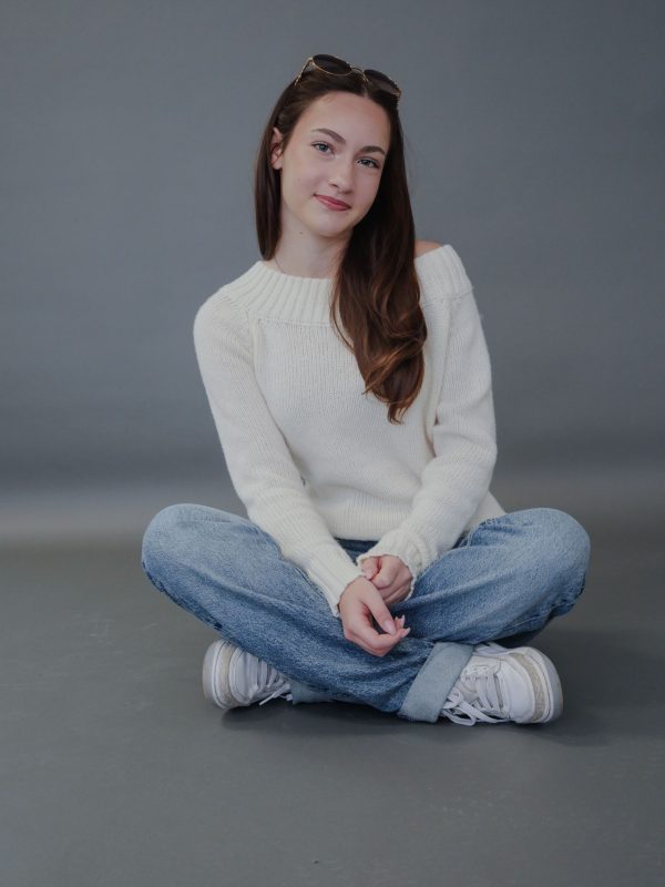 Ema Asova - Image 11